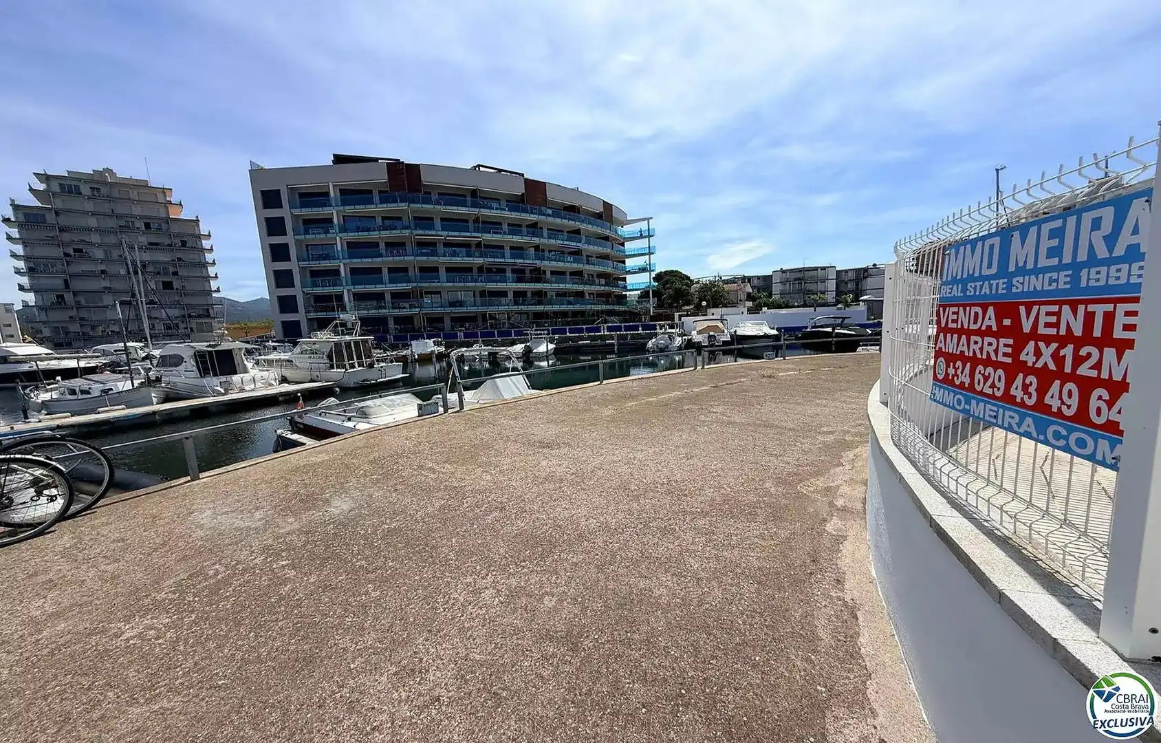 Parking of Residential for sale in Roses