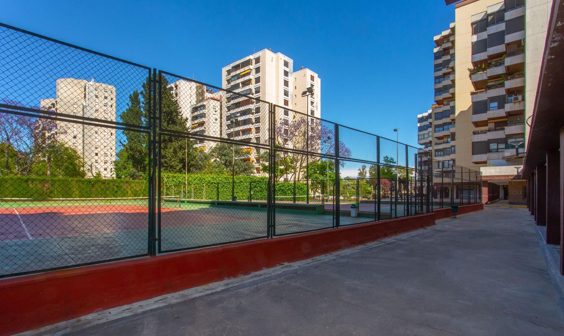 Exterior view of Flat for sale in Jerez de la Frontera  with Terrace and Community pool