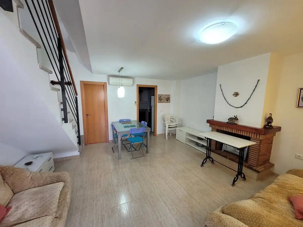 Casa adosada en venta en Almazora / Almassora con Aire acondicionado, Terraza y Balcón