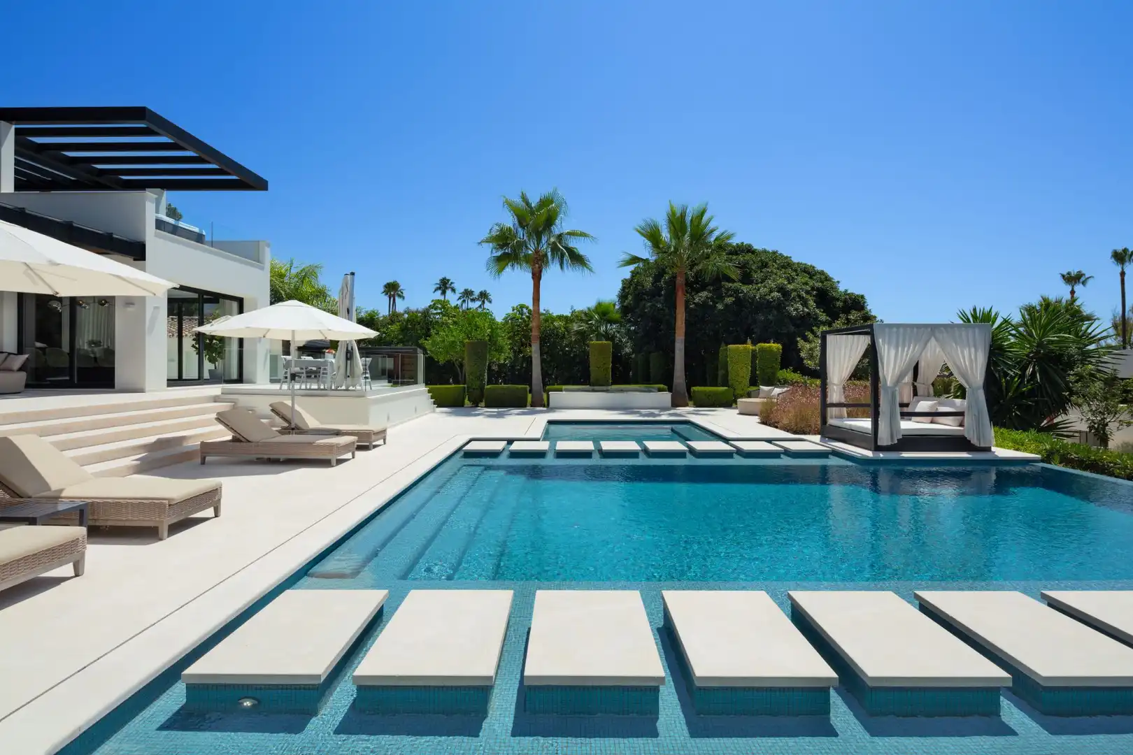 Casa con piscina en venta en Marbella Centro, imagen 13