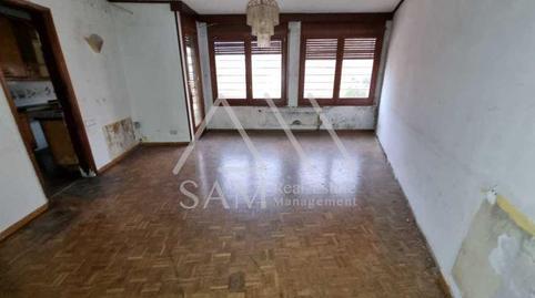 Foto 3 de Casa adosada en venda a Plaça Catalunya - Escola Industrial, Barcelona