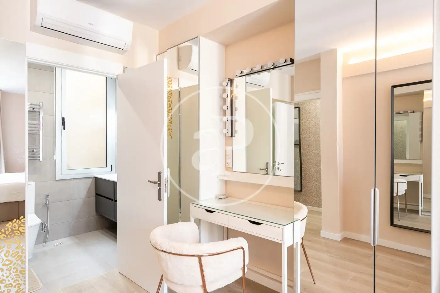 Habitación de Piso en venta en Barcelona con Aire acondicionado, Calefacción y Amueblado