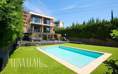 Garden of House or chalet for sale in Castelldefels  with Air Conditioner, Heating and Private garden