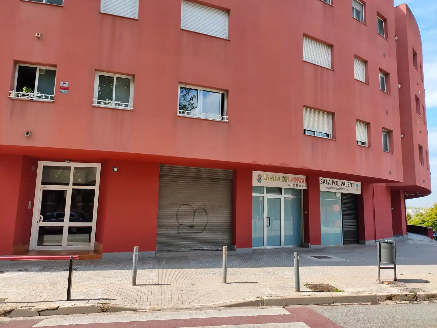 Local comercial en venda a Avinguda del Parc 19, imagen 2