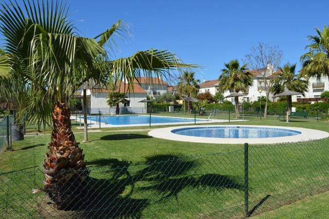 Casa adosada en Venta en Puertas del sur - Guadabajaque