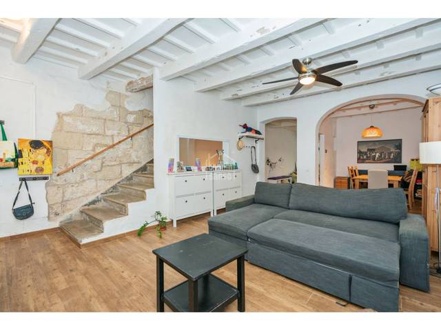 Casa-chalet en Venta en Centre Històric