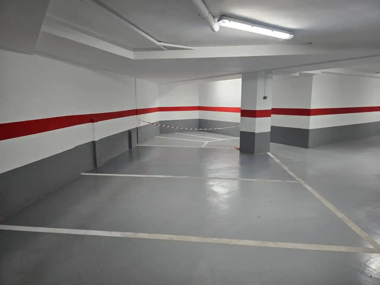 Parkplatz von Garage zum Verkauf in Valencia