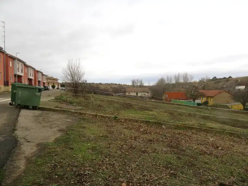 Residential zum Verkauf in Chozas de Abajo