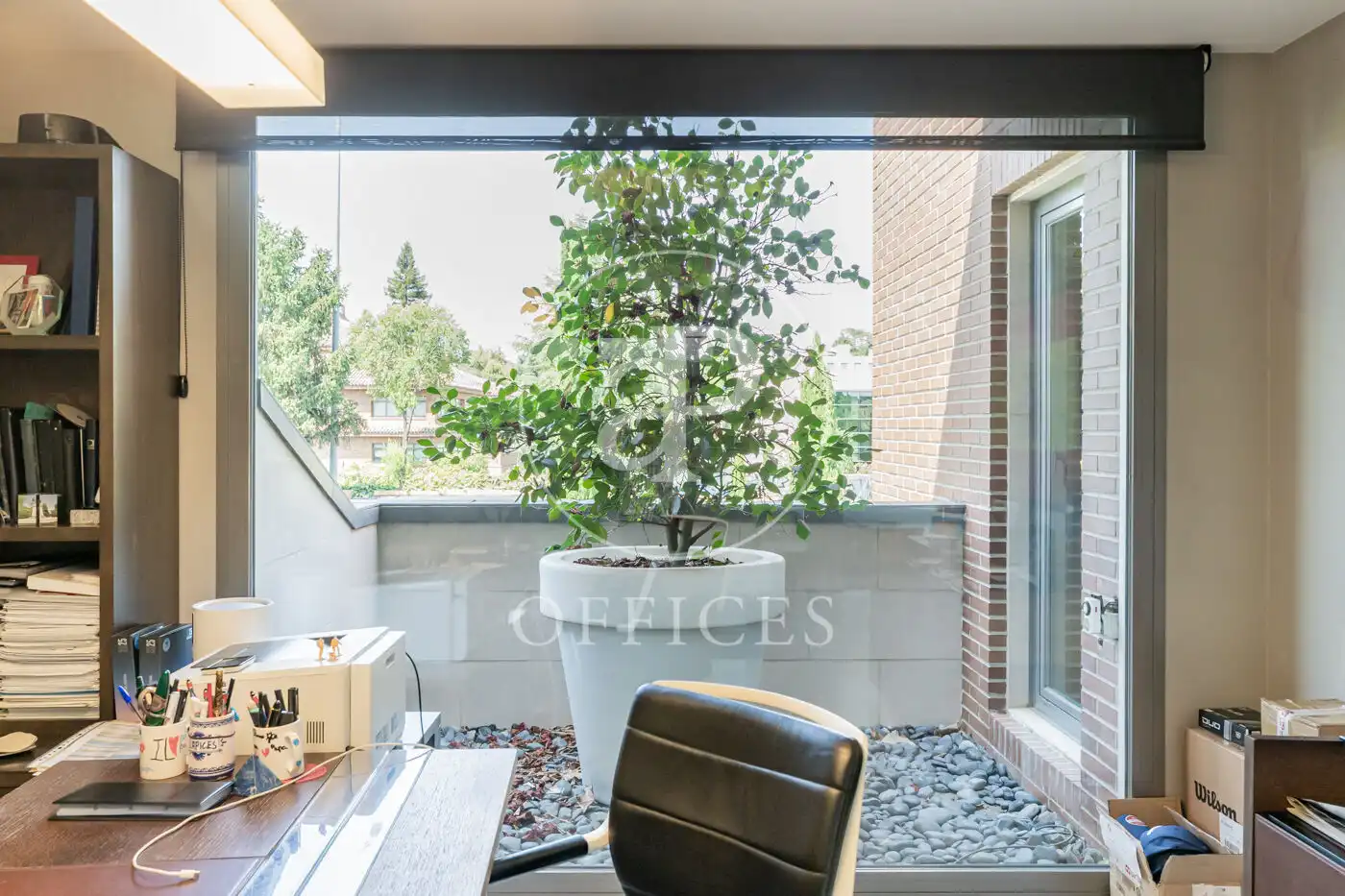 Office for rent in Madrid  with Air Conditioner