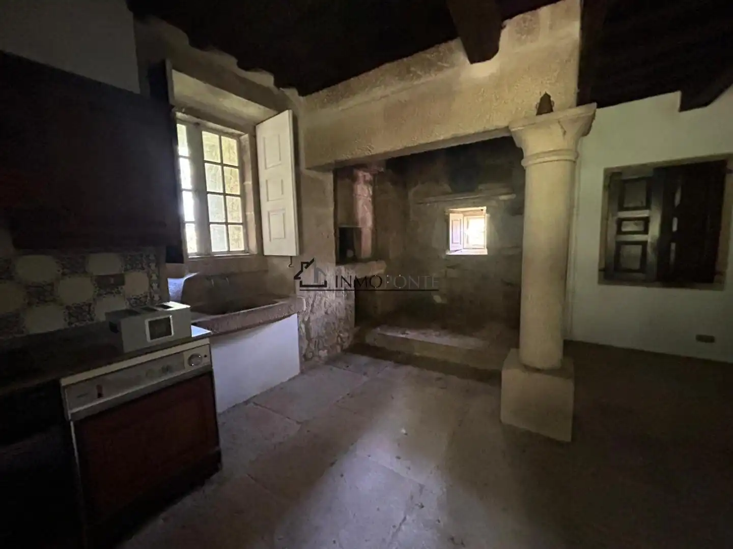 Cocina de Casa o chalet en venta en Ponteareas con Jardín privado y Terraza
