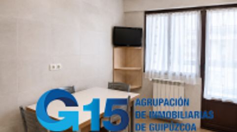 Foto 3 de Piso en venta en Hernani, Gipuzkoa