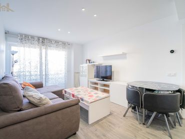 Piso con ascensor en venta en Avenida de España