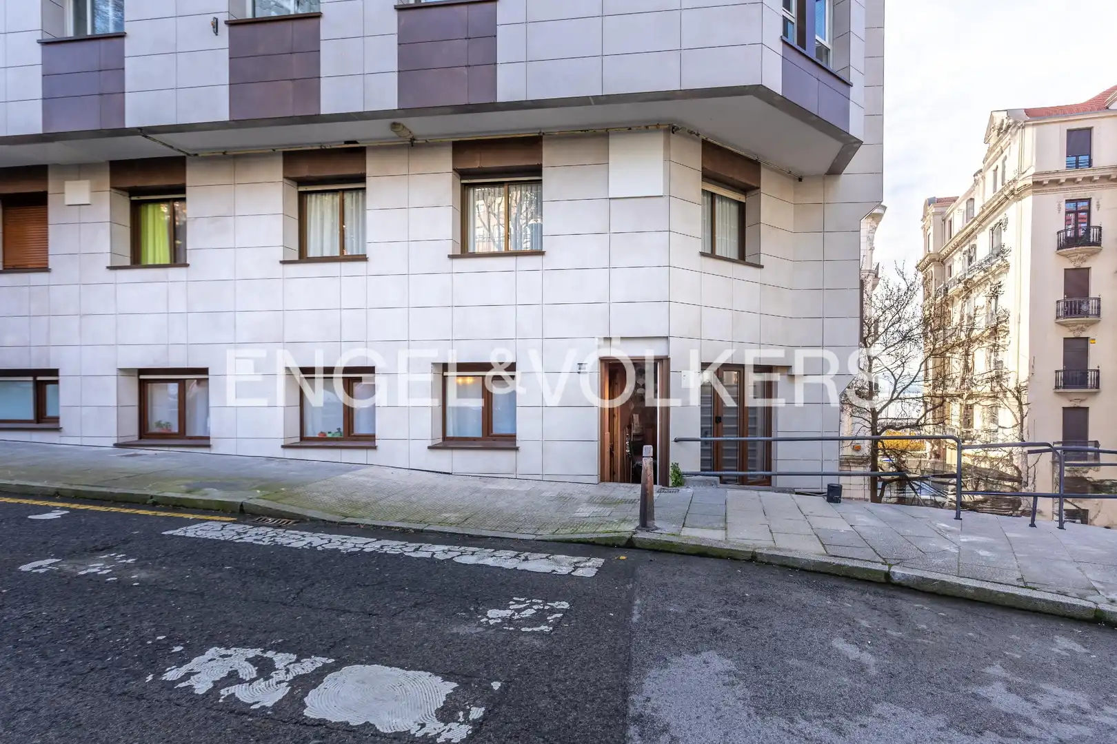 Exterior view of Study for sale in Santander  with Heating, Furnished and Balcony