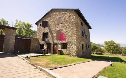 Vista exterior de Casa o xalet en venda en Alp amb Piscina