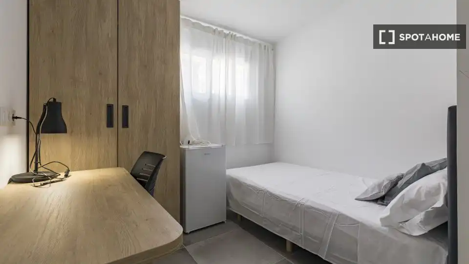 Bedroom of Flat for rent in Murcia  with Air Conditioner, Heating and Furnished