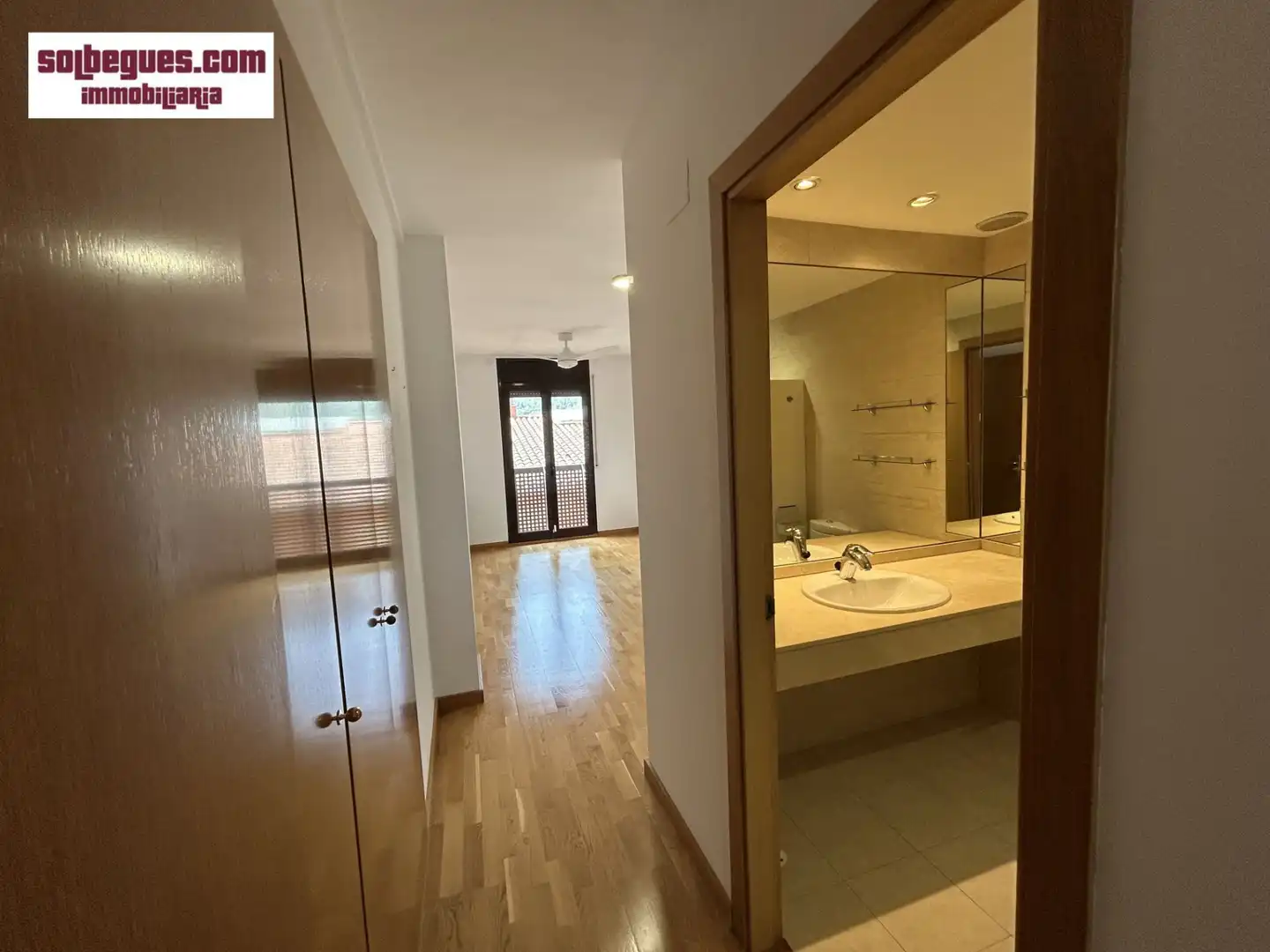 Dúplex en venta en Begues con Calefacción, Terraza y Trastero