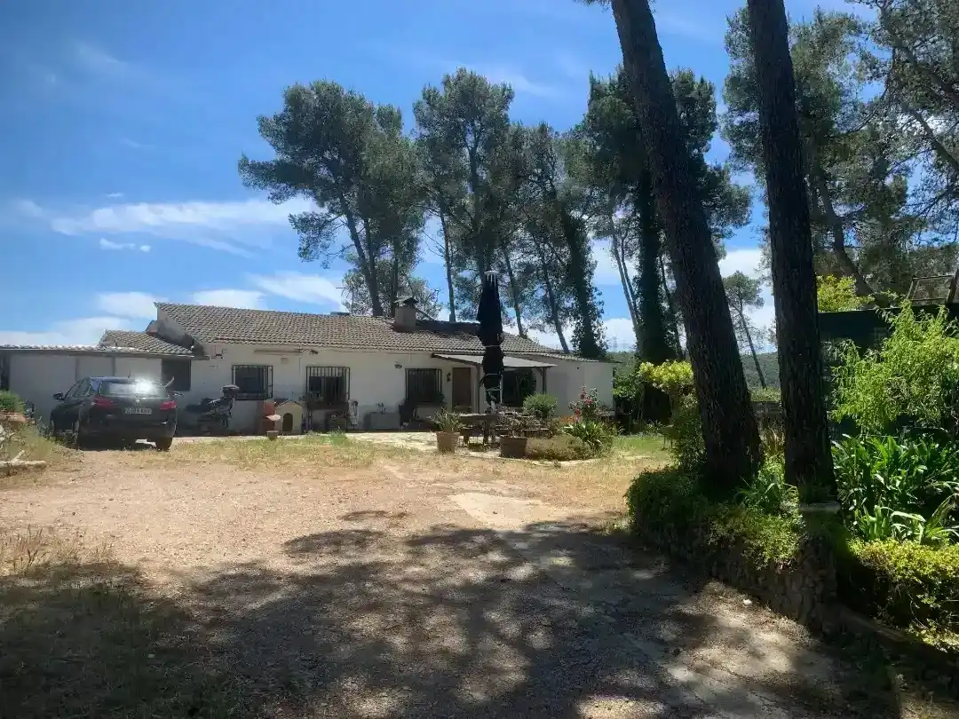 Jardín de Finca rústica en venta en Vallirana con Aire acondicionado, Calefacción y Jardín privado
