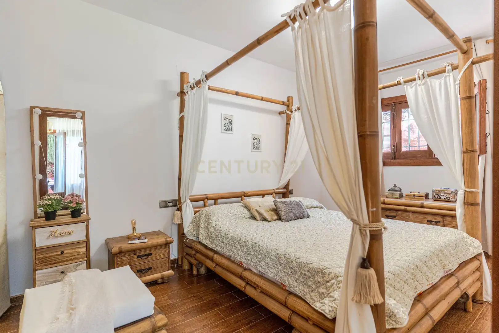 Habitación de Casa o chalet en venta en Motril con Aire acondicionado, Jardín privado y Trastero