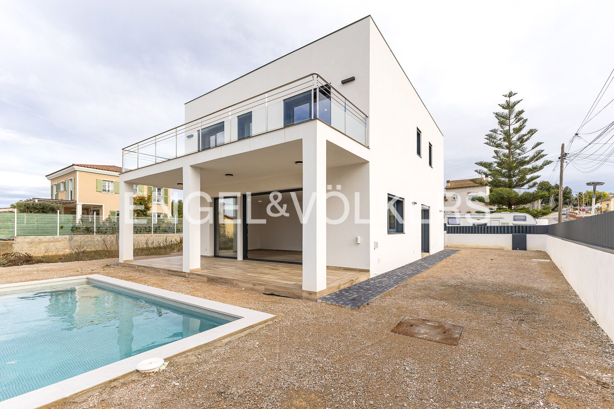 Exterior view of House or chalet for sale in El Vendrell  with Air Conditioner, Heating and Private garden