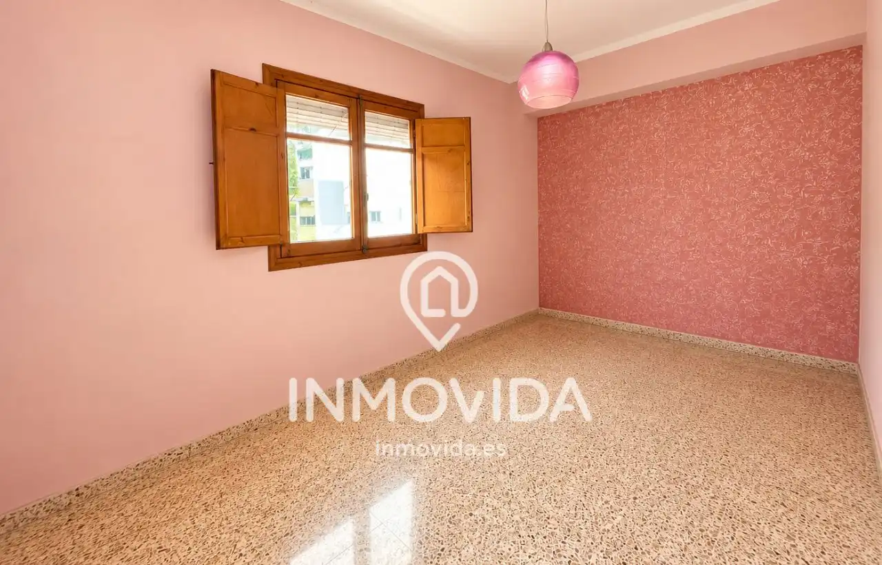 Vista exterior de Piso en venta en Xàtiva con Aire acondicionado, Amueblado y Balcón