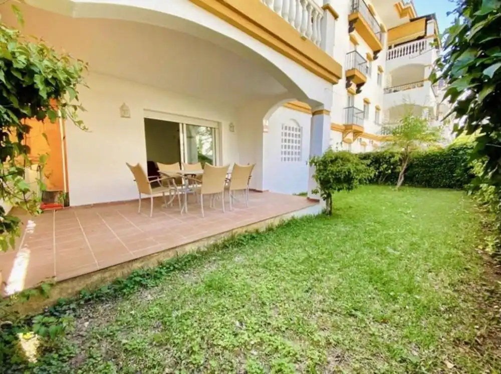 Garten von Erdgeschoss zur Miete in Marbella mit Klimaanlage, Privatgarten und Terrasse