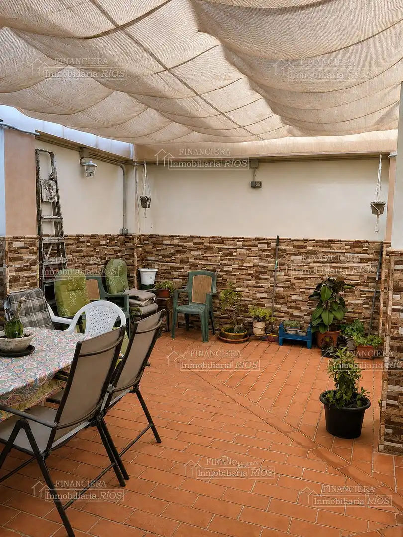 Terrassa de Casa o xalet en venda en Alcalá de Guadaira amb Aire condicionat i Terrassa