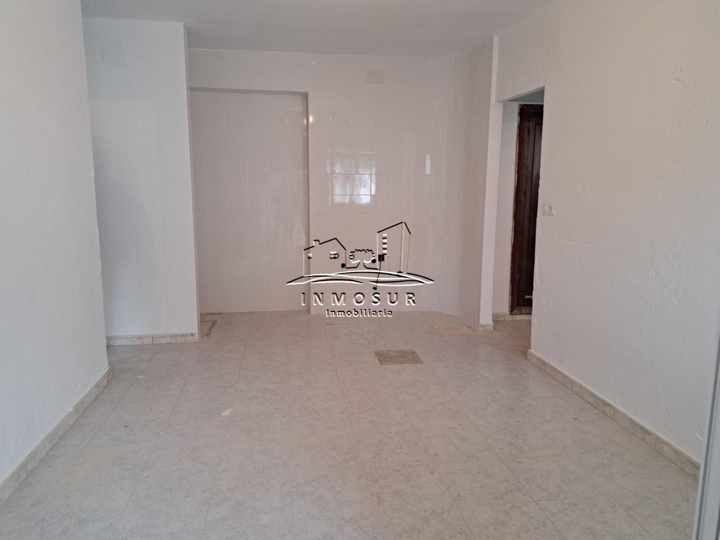 Flat for sale in Lucena  with Terrace and Storage room