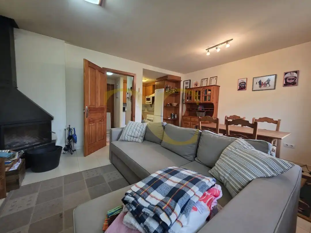 Living room of Duplexes for sale in Puebla de Lillo  with Heating, Storage room and Furnished