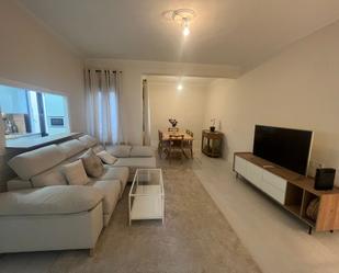 Living room of Flat to rent in  Madrid Capital  with Air Conditioner