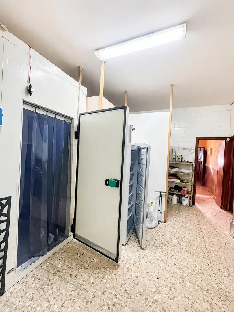 Business premises to rent in Avenida de la Constitución, imagen 25