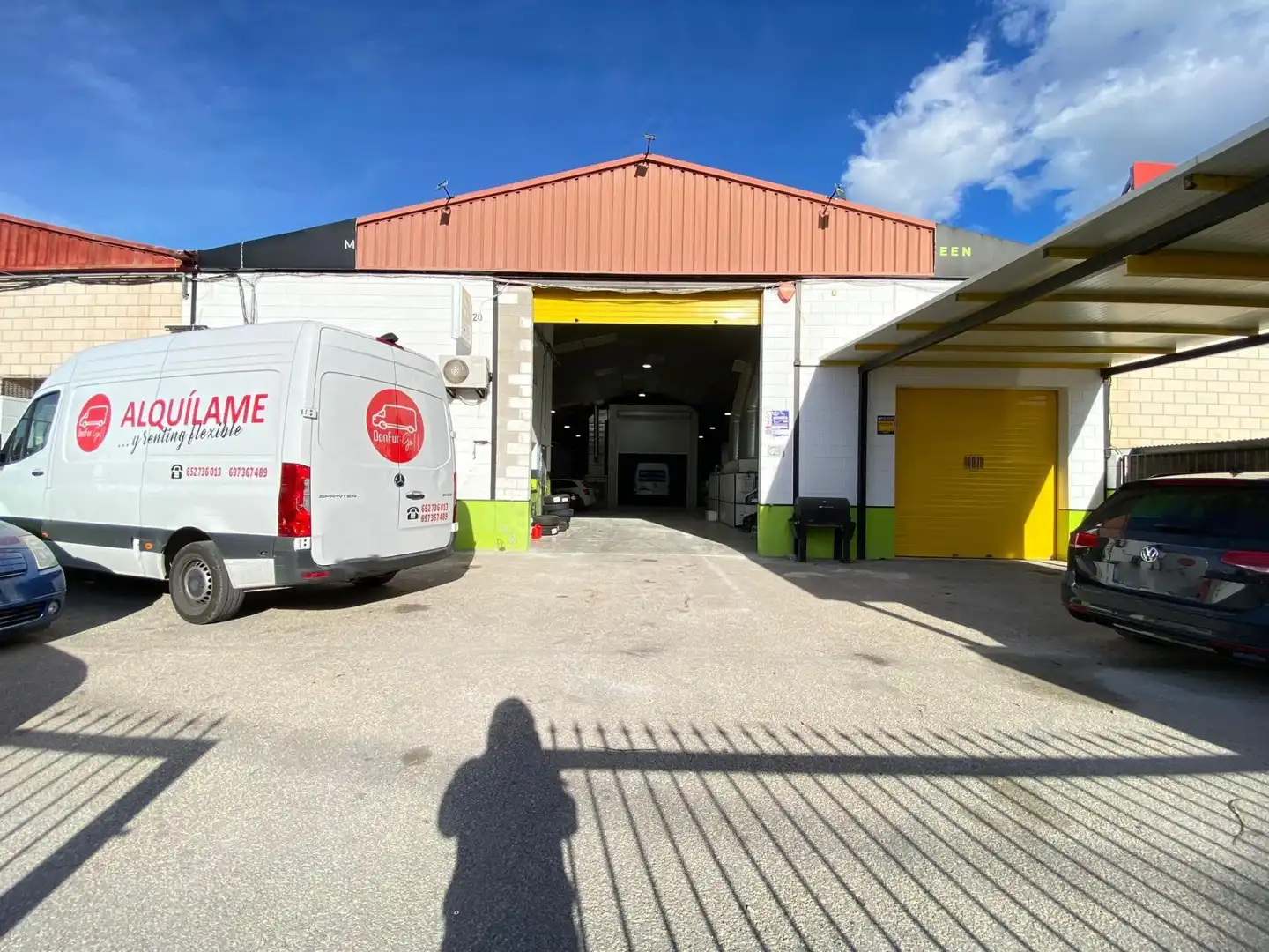 Fabrikhallen zur Miete in Alicante / Alacant
