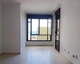 Bedroom of Flat to rent in Las Palmas de Gran Canaria  with Washing machine