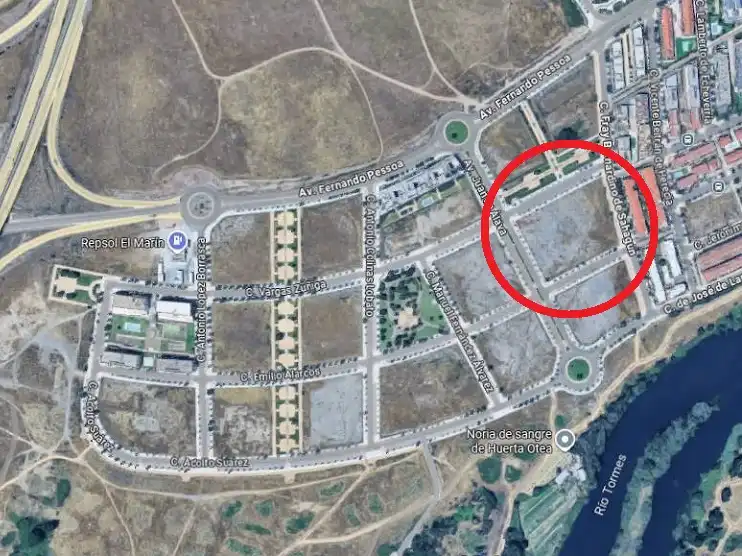 Residential land for sale in Calle Olegario González de Cardedal 35, imagen 12