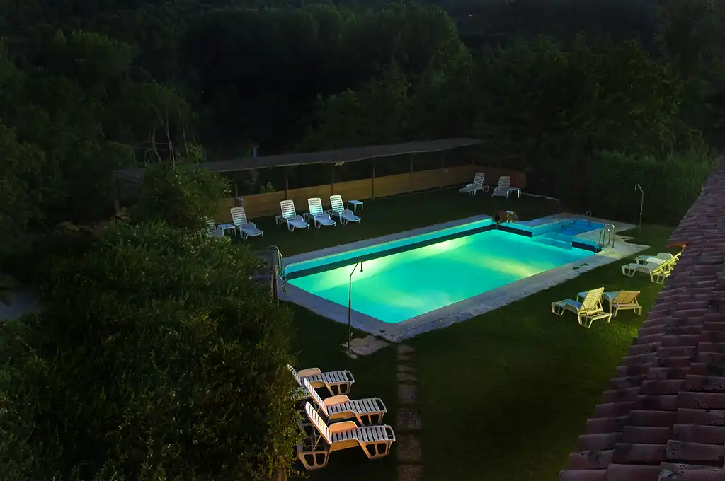 Piscina de Edificio en venta en Aracena