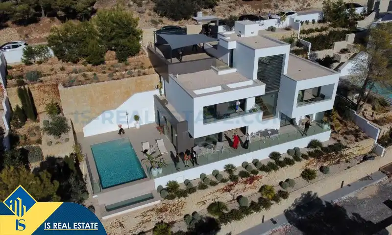 Villa mit Pool zum Verkauf in Altea la Vella