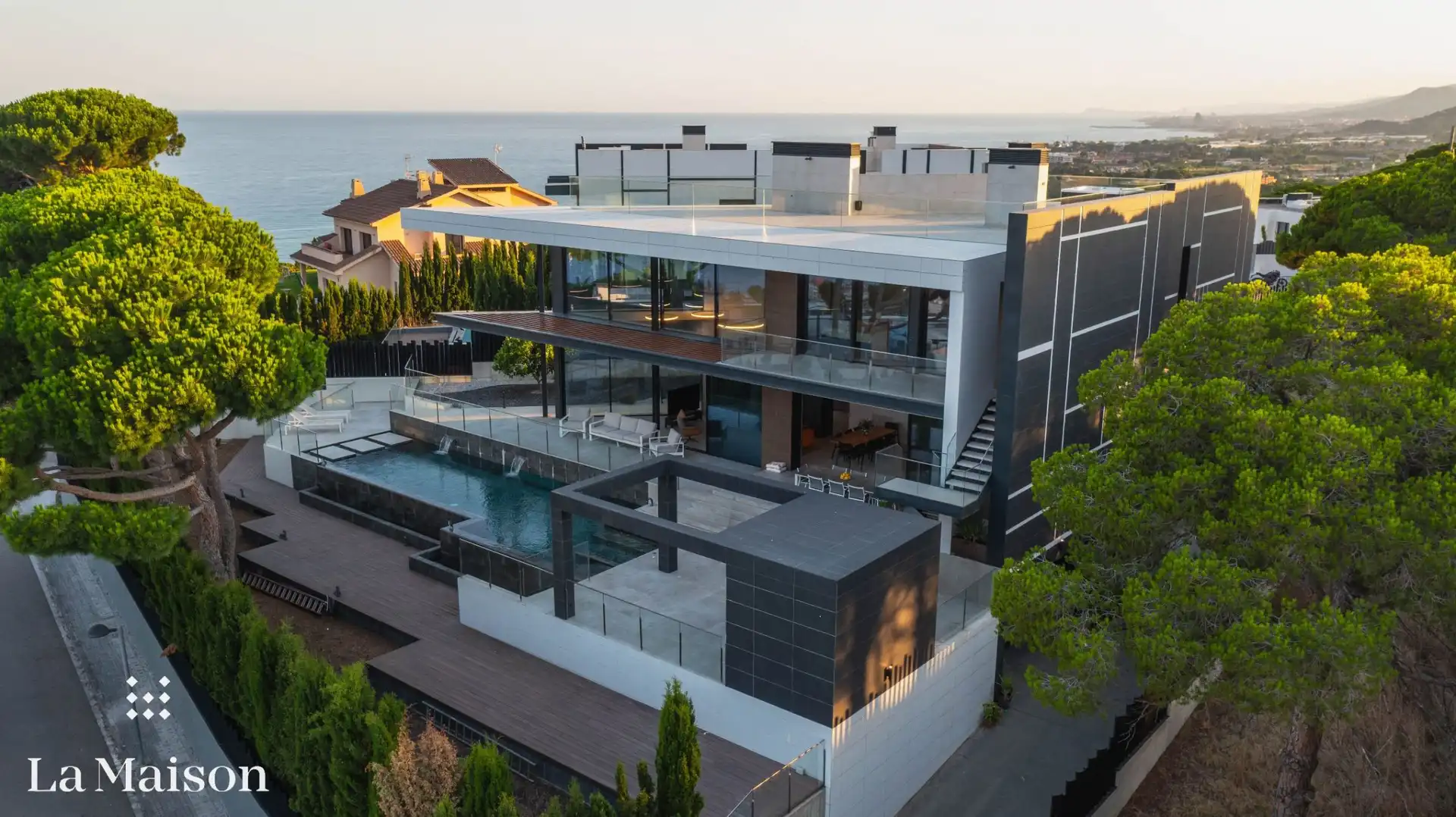 Vista exterior de Casa o chalet en venta en Caldes d'Estrac con Aire acondicionado, Calefacción y Jardín privado