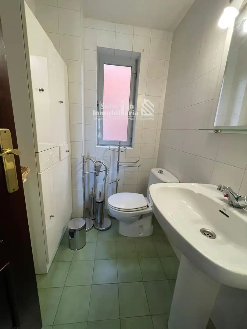 Baño de Piso en venta en Salamanca con Calefacción, Terraza y Trastero