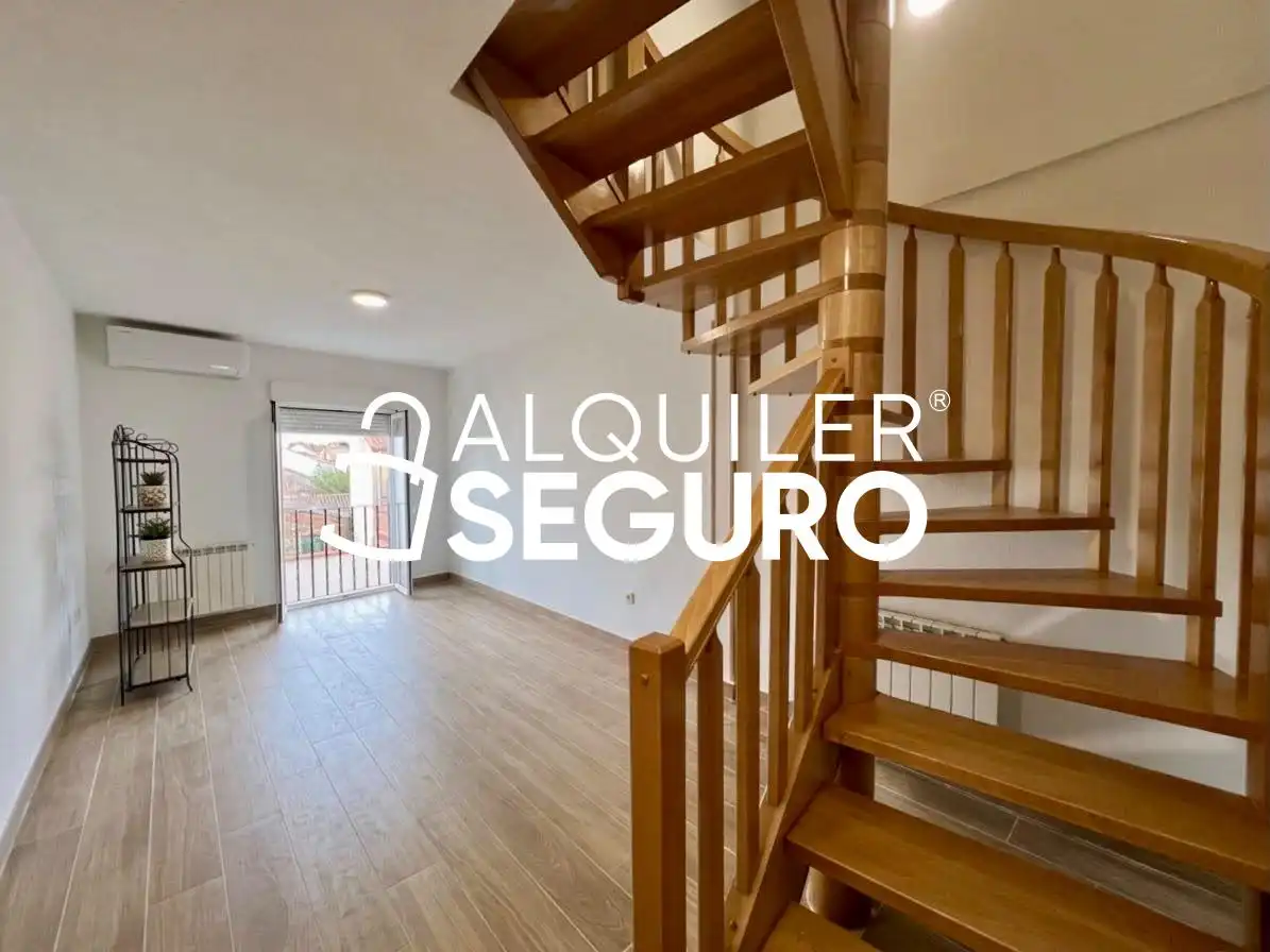 Piso de alquiler en Valdeolmos-Alalpardo, Madrid