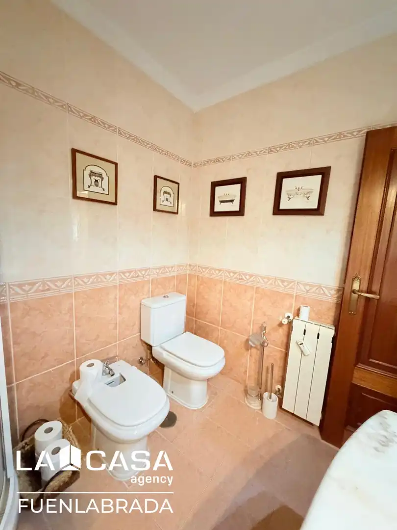 Baño de Piso en venta en Fuenlabrada con Aire acondicionado, Calefacción y Terraza