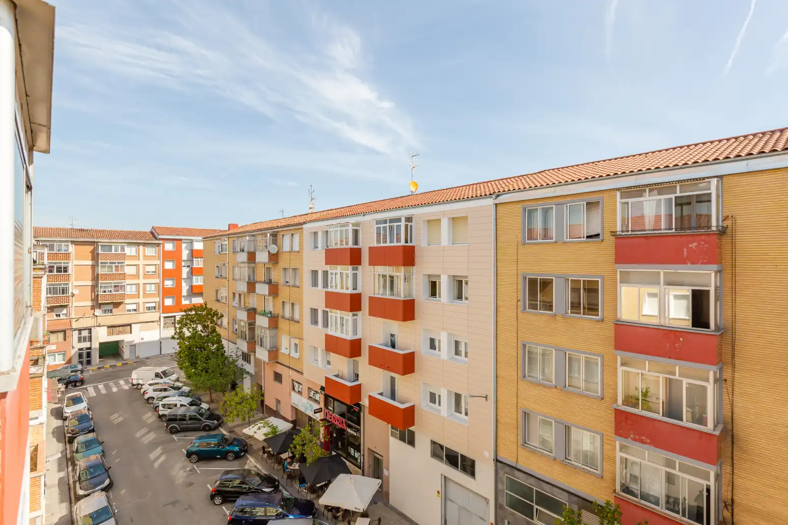 Vista exterior de Piso en venta en Berriozar con Calefacción y Balcón