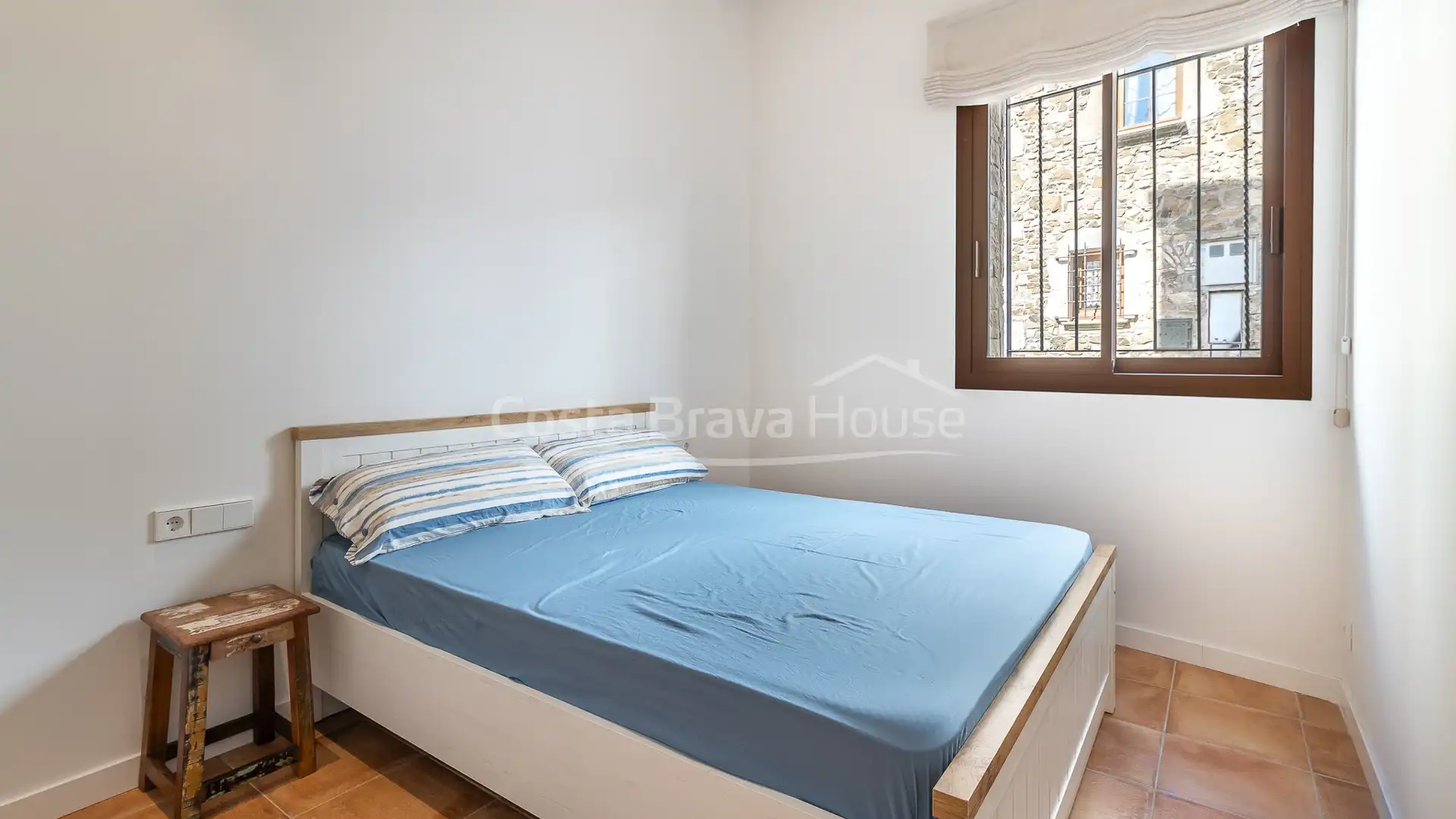 Bedroom of Apartments for sale in Begur  with Air Conditioner, Heating and Furnished