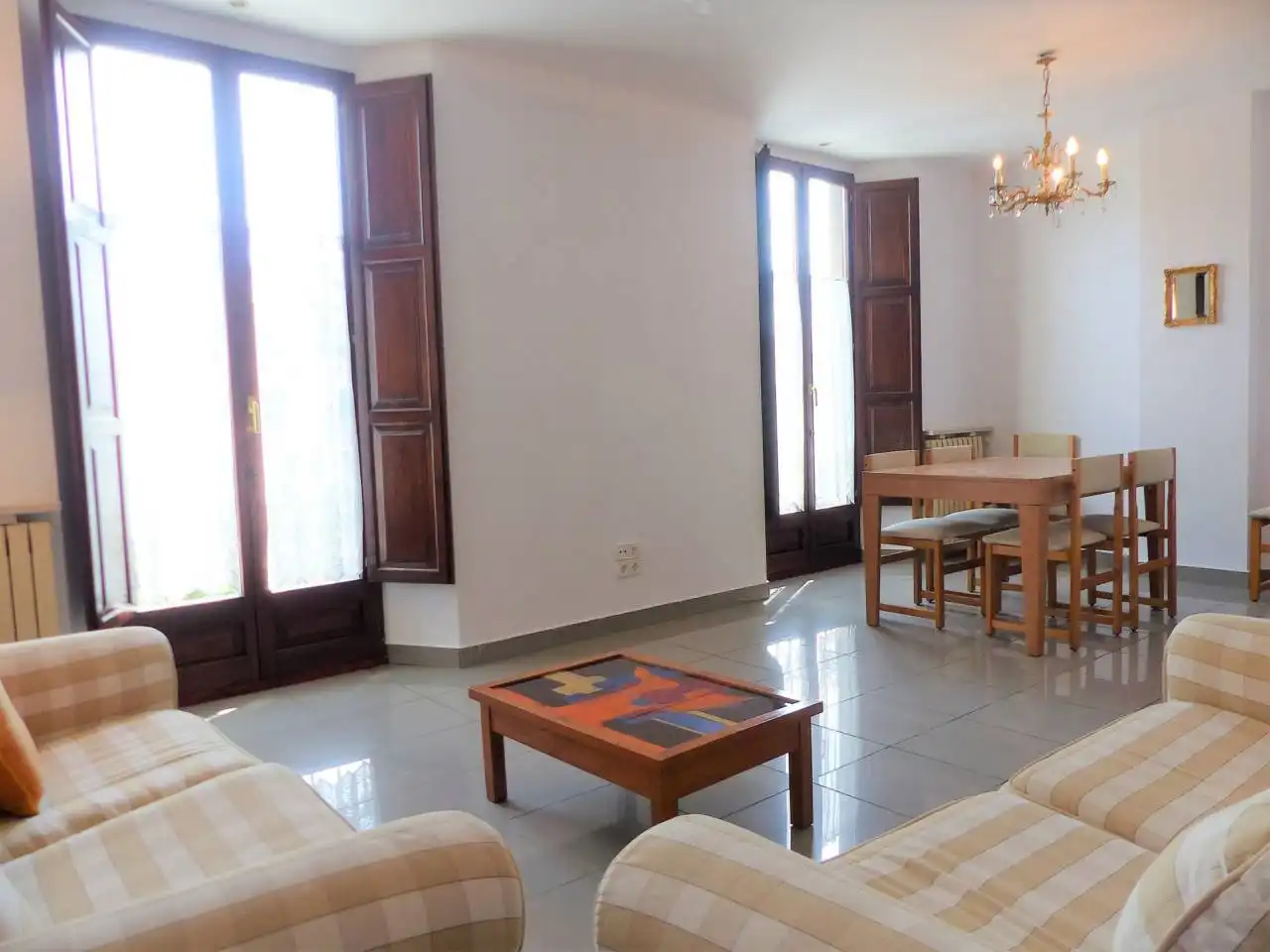 Wohnzimmer von Wohnung zur Miete in Vic mit Heizung, Möbliert und Balkon
