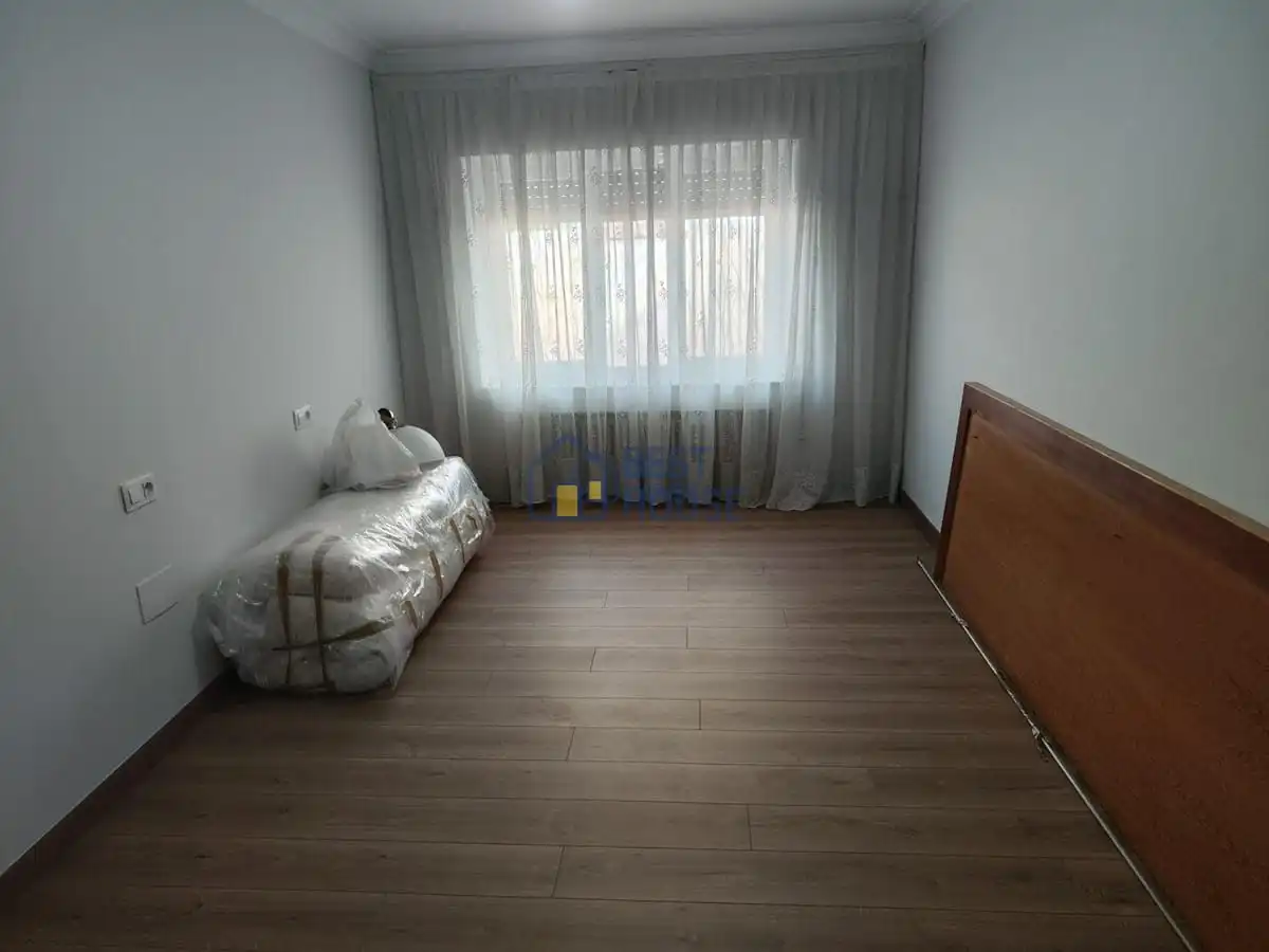 Bedroom of Flat for rent in León Capital   with Heating, Parquet flooring and Terrace