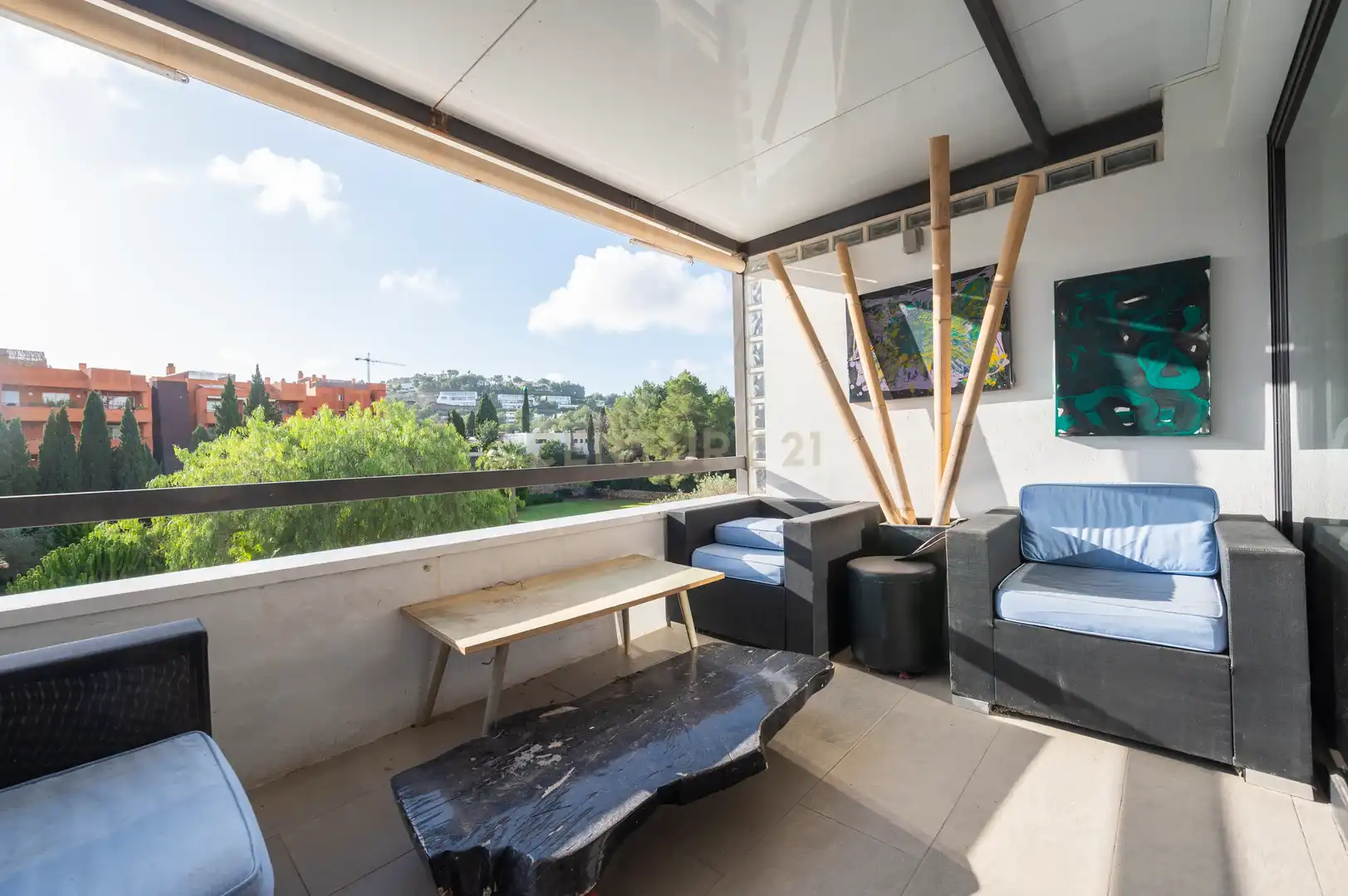 Terrasse von Wohnung zum Verkauf in Santa Eulària des Riu mit Klimaanlage, Privatgarten und Balkon