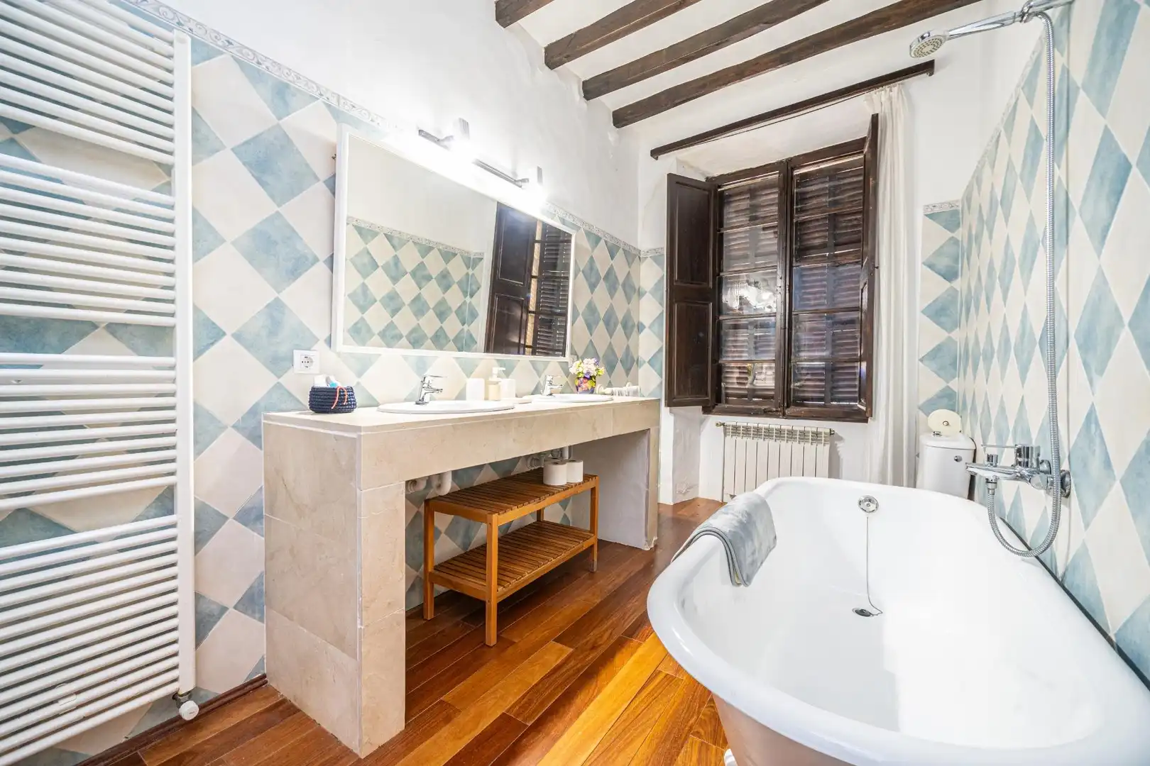 Baño de Edificio en venta en Inca con Alarma y Piscina comunitaria