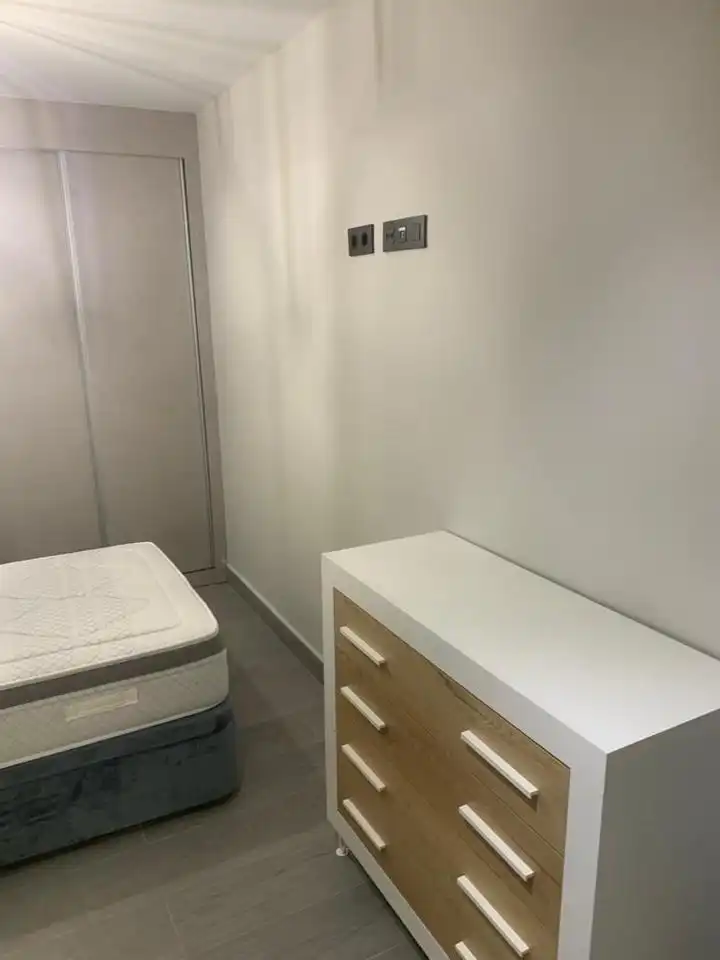 Habitación de Piso en venta en Melilla con Aire acondicionado