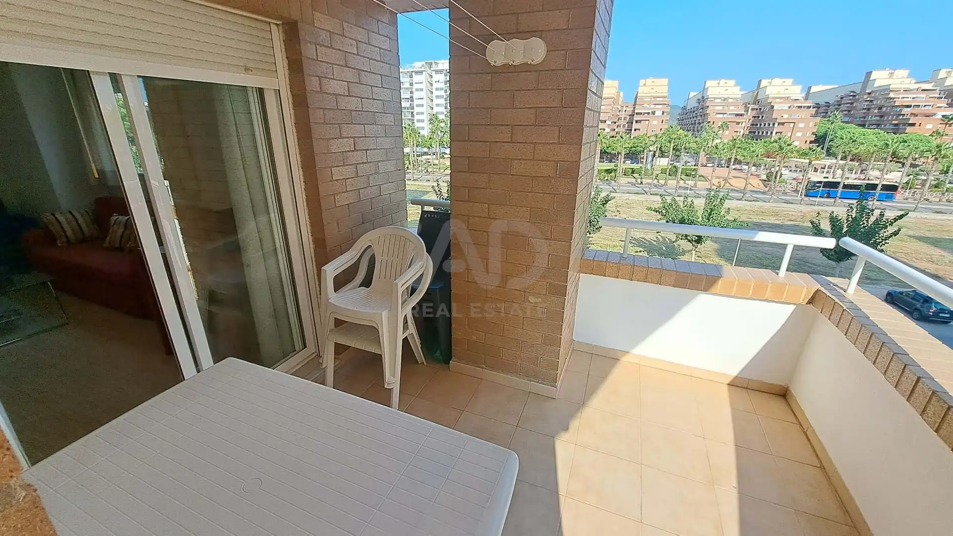 Terrasse von Wohnung zum Verkauf in Oropesa del Mar / Orpesa mit Klimaanlage, Terrasse und Schwimmbad
