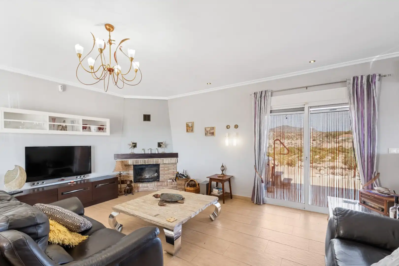 Sala d'estar de Casa o xalet en venda en Albatera amb Aire condicionat, Calefacció i Jardí privat
