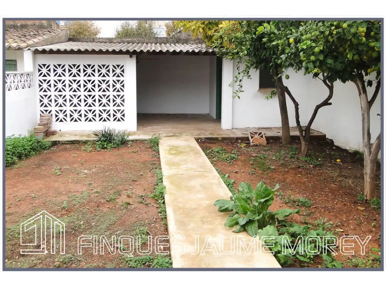 Casa o xalet en venda a Calle Costa i Llobera, 1, Cristo Rey - Parque Europa