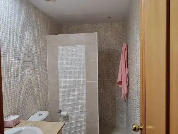 Bathroom of Flat for sale in Benalmádena  with Air Conditioner and Swimming Pool
